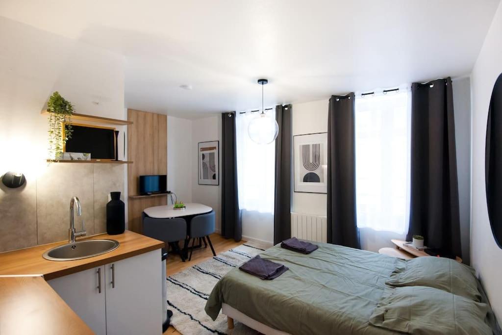 La Casa : Logement En Centre Ville, Cathedrale Amiens Buitenkant foto